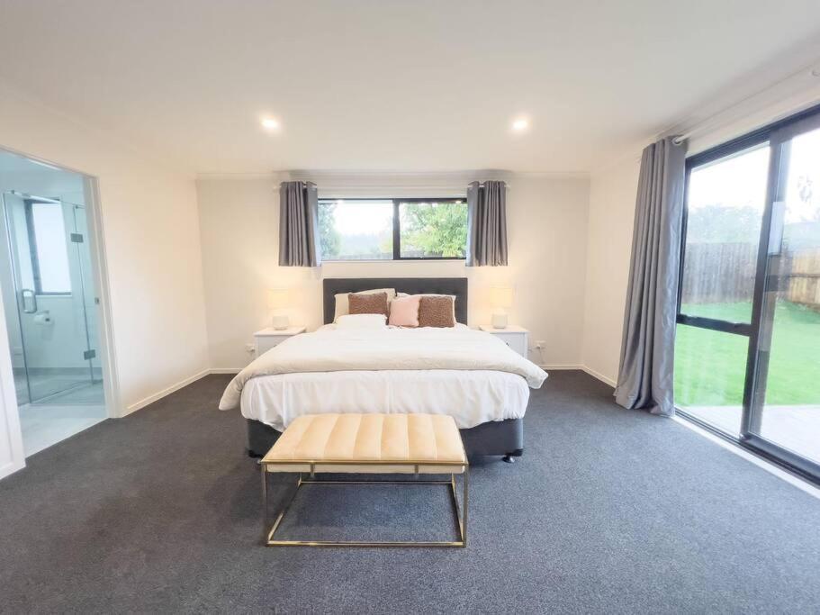 Rotorua Sunshine Brand New 4 Bedroom House 외부 사진